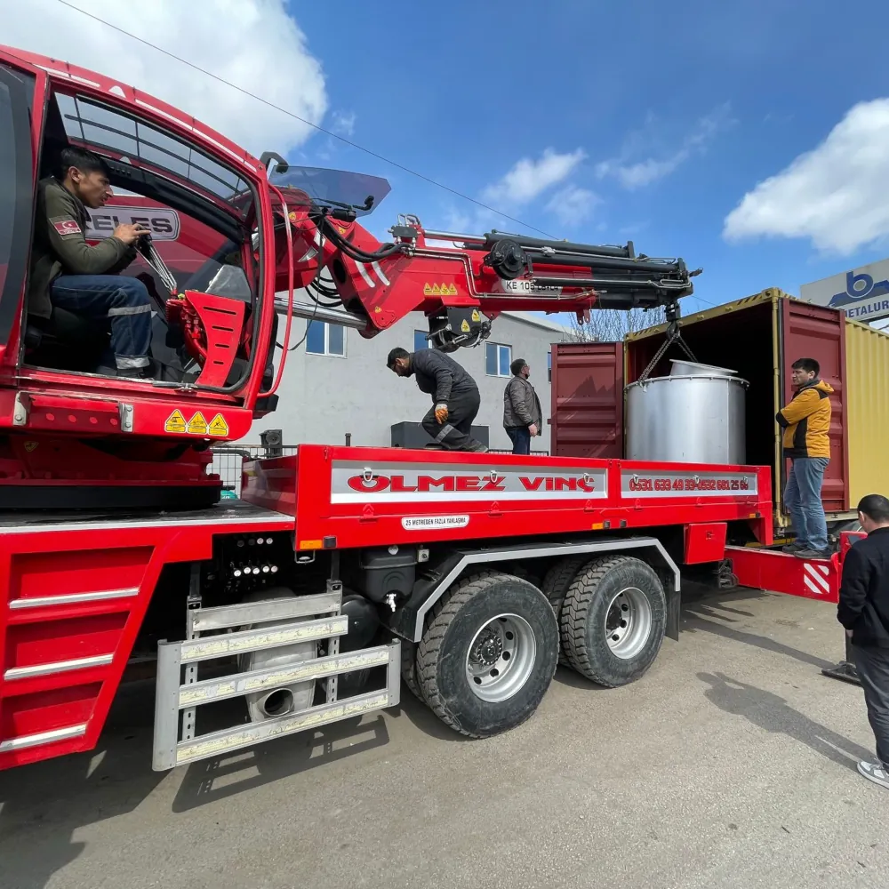 Import logistics process